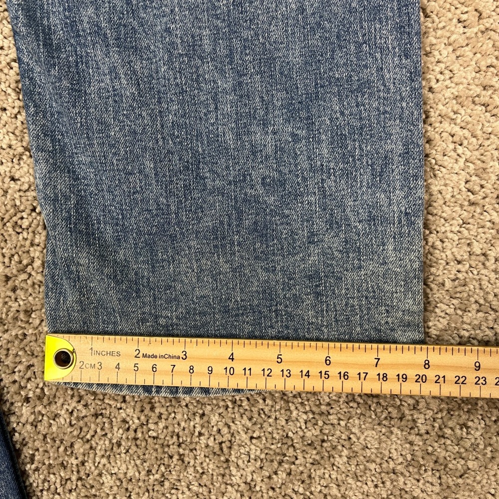 Levis 511 Jeans Mens 36x32 Medium Wash Blue Straight Leg 5 Pocket Denim EUC - Picture 12 of 14